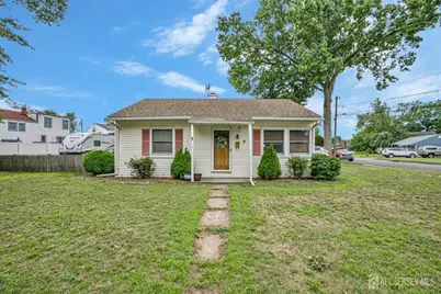 2 Orchid Place, Middlesex, NJ 08846 - Photo 3