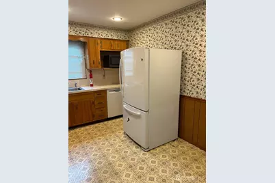 1210 Dakota Road, North Brunswick Township, NJ 08902 - Photo 7