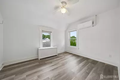 742 Dunellen Avenue, Dunellen, NJ 08812 - Photo 11