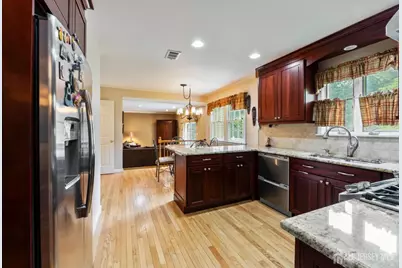 9 Van Arsdale Court, East Brunswick Township, NJ 08816 - Photo 9