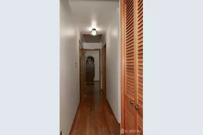 58 Schuyler Drive, Edison, NJ 08817 - Photo 5