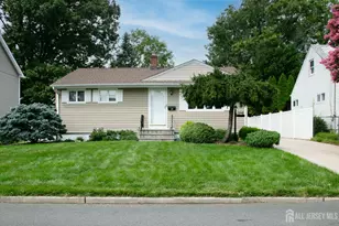 58 Schuyler Dr, Edison, NJ 08817 - Photo 1