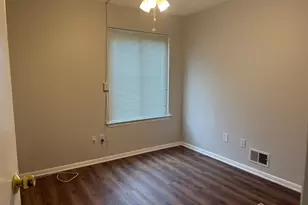 79 Park Gate Dr, Edison, NJ 08820 - Photo 9