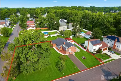 189 Kensington Avenue, Colonia, NJ 07067 - Photo 3