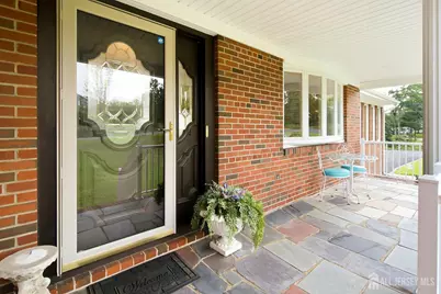 189 Kensington Avenue, Colonia, NJ 07067 - Photo 9