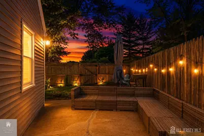 8 Cooper Court, Freehold, NJ 07728 - Photo 7