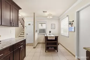 8 Cooper Ct, Freehold, NJ 07728 - Photo 11