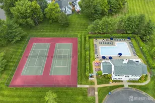 8 Cooper Ct, Freehold, NJ 07728 - Photo 5