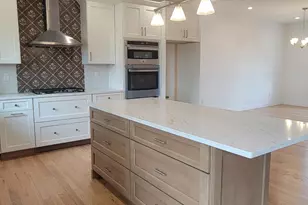 208 E James Pl E, Iselin, NJ 07095 - Photo 3