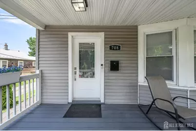 708 E Grand Avenue E, Rahway, NJ 07065 - Photo 3