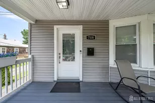708 E Grand Ave E, Rahway, NJ 07065 - Photo 3