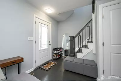 708 E Grand Avenue E, Rahway, NJ 07065 - Photo 5