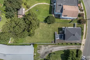 708 E Grand Ave E, Rahway, NJ 07065 - Photo 41