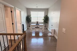 22 Larch St, Carteret, NJ 07008 - Photo 3