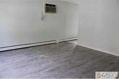 65 Washington Avenue, Iselin, NJ 08830 - Photo 7