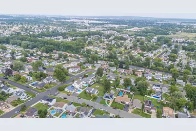 776 Harrell Avenue, Woodbridge Township, NJ 07095 - Photo 45