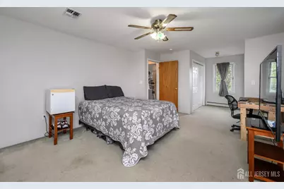 776 Harrell Avenue, Woodbridge Township, NJ 07095 - Photo 21
