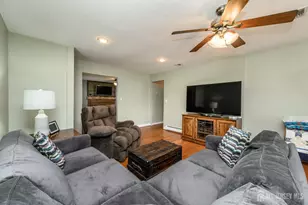 776 Harrell Ave, Woodbridge Township, NJ 07095 - Photo 11