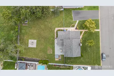 776 Harrell Avenue, Woodbridge Township, NJ 07095 - Photo 37