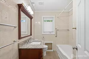 36 Oakland Ave, Franklin Township, NJ 08873 - Photo 13