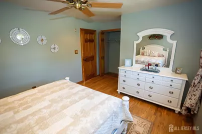 4 Cheltenham Place, Sayreville, NJ 08872 - Photo 23