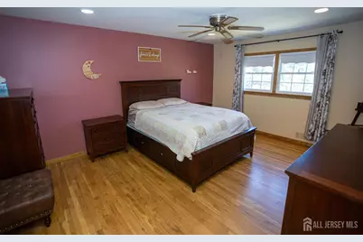 4 Cheltenham Place, Sayreville, NJ 08872 - Photo 25