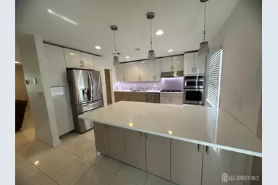 9 Holly Road, Iselin, NJ 08830 - Photo 9