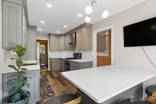 41 Kingsland Cir, South Brunswick Township, NJ 08852 - Photo 13