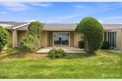392-B Hystrix Plaza, Monroe Township, NJ 08831 - Photo 25
