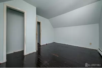 313 Wagner Avenue, Perth Amboy, NJ 08861 - Photo 17