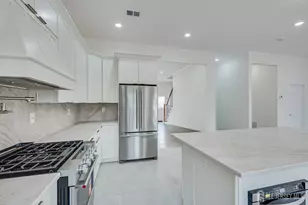 90 S Hyde Ave S, Iselin, NJ 08830 - Photo 19
