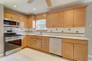50 Sidney Ave, Spotswood, NJ 08884 - Photo 7