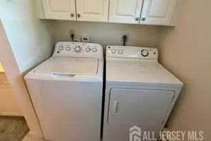 653 Yorktown Ln, Monroe Township, NJ 08831 - Photo 13
