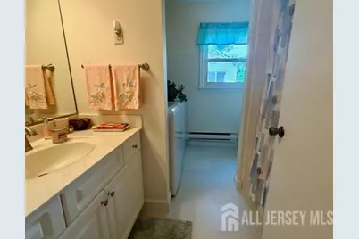 653 Yorktown Lane #B, Monroe Township, NJ 08831 - Photo 11