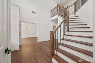 612 Old Stage Rd, East Brunswick Township, NJ 08816 - Photo 5