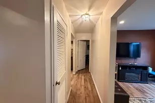 36 Cambridge Rd, Edison, NJ 08817 - Photo 11