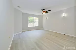 34 Forest Dr, Piscataway Township, NJ 08844 - Photo 27
