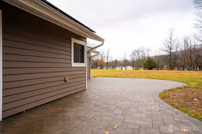 127 Kendall Road, South Brunswick Township, NJ 08824 - Photo 5