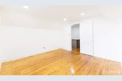 18 Cypress Street, Carteret, NJ 07008 - Photo 19