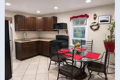 330 East Lake Avenue, Rahway, NJ 07065 - Photo 3