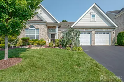 19 Troon Court, Monroe Township, NJ 08831 - Photo 3