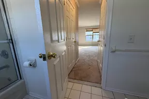 468 Great Beds Ct, Perth Amboy, NJ 08861 - Photo 15