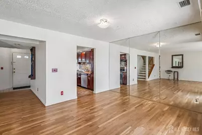 118 Magee Court, East Brunswick Township, NJ 08816 - Photo 3