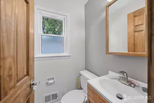 204 Marlin Dr, Fords, NJ 08863 - Photo 15