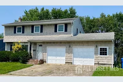 204 Marlin Drive, Fords, NJ 08863 - Photo 1
