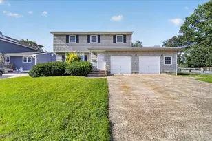 204 Marlin Dr, Fords, NJ 08863 - Photo 1