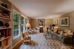 6 Burlington Ln, East Brunswick Township, NJ 08816 - Photo 11
