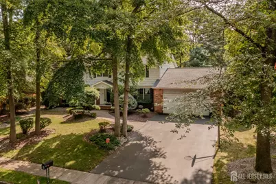 6 Burlington Lane, East Brunswick Township, NJ 08816 - Photo 11