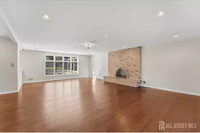 6 King Arthurs Court, Edison, NJ 08820 - Photo 7