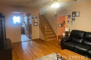 84 E Laurel Street E, Port Reading, NJ 07064 - Photo 19